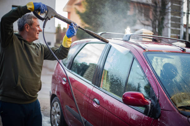 Best Residential Pressure Washing Services  in North Browning, MT